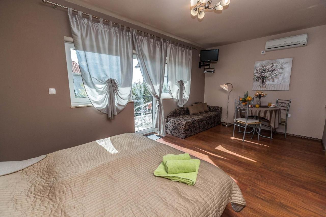Apartments Karmen 1 Crikvenica Extérieur photo