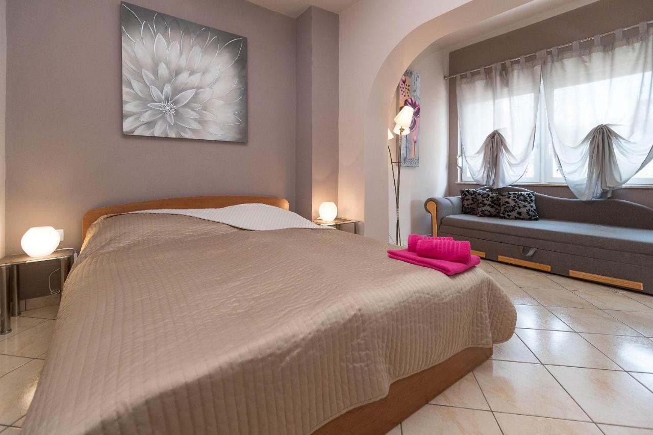Apartments Karmen 1 Crikvenica Extérieur photo